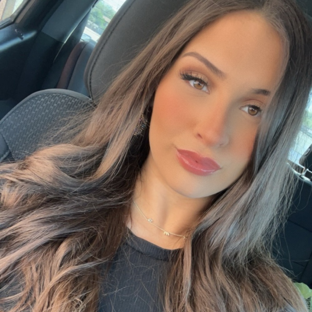 Meet your Posher, Emms